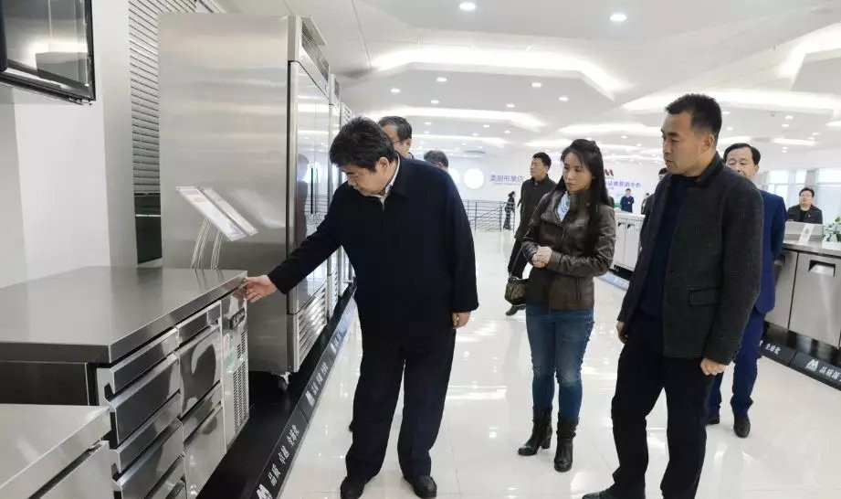 市委常委、統(tǒng)戰(zhàn)部部長(zhǎng)李家良陪同客人到濱州市(圖3)